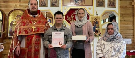 Праздник Воскресения в храме Петра и Февронии